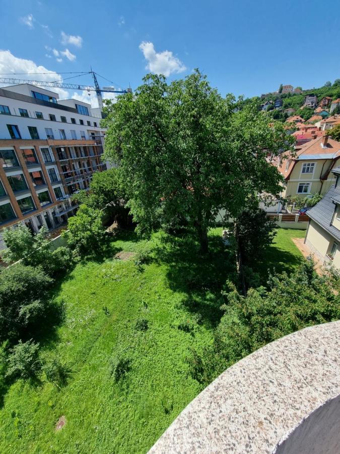Appartement Toma Boutique à Braşov Extérieur photo