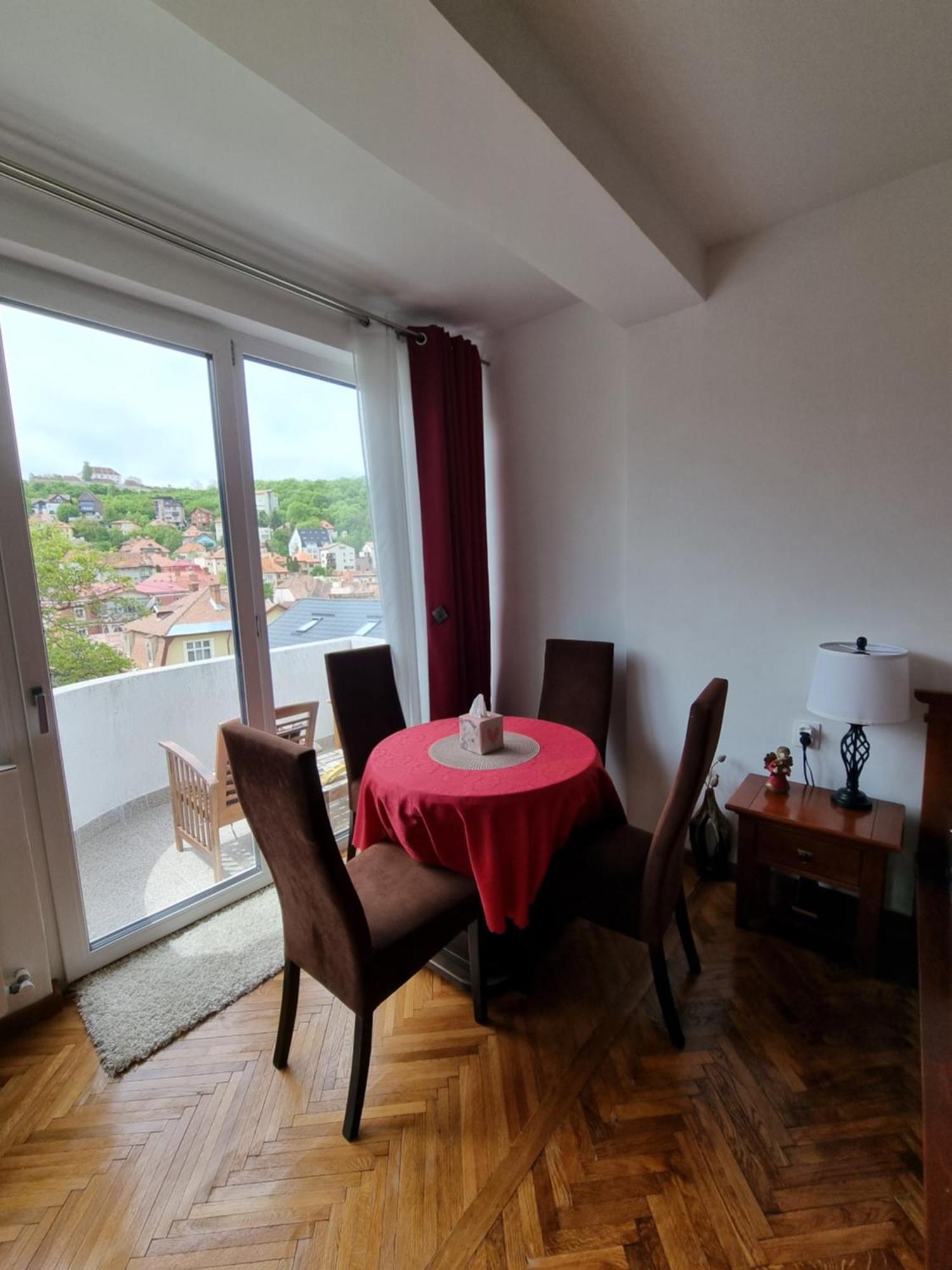 Appartement Toma Boutique à Braşov Extérieur photo
